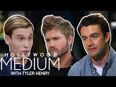 Tyler Henry Reads "One Tree Hill" Stars Chad Michael Murray & Robert Buckley | Hollywood Medium | E!