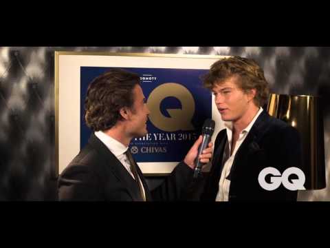 Australian Male Model Jordan Barrett Accepts His Man Of Style GQ MOTY Award