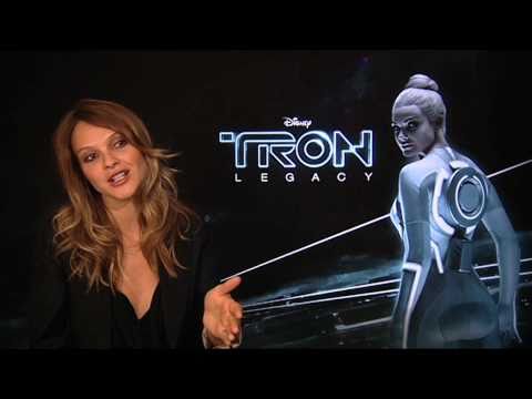 TRON: Legacy - AreaGames meets Beau Garrett (GEM)