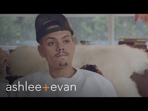 Evan Ross Always Makes Time For His Spray Tans | Ashlee+Evan | E!