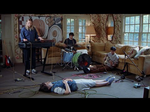 Frankie Cosmos - Empty Head (Official Video)