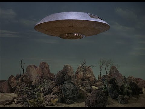 LOST IN SPACE- Jupiter 2  Lift Off  Alien Planet