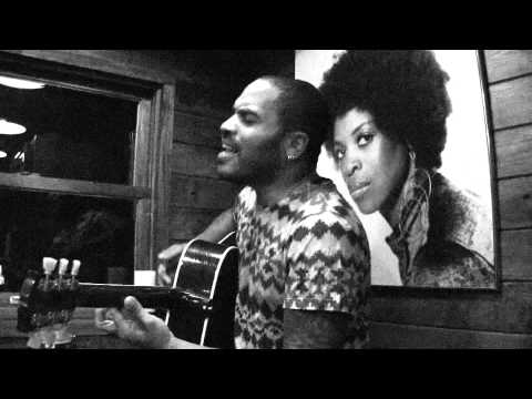 Lenny Kravitz - Thinking Of You (Acoustic 2010 Tribute To Mother Roxie Roker)