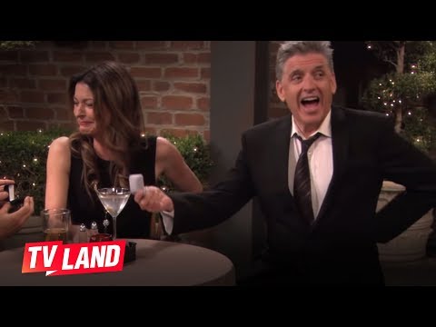 Hot in Cleveland Blooper: Craig Ferguson and Tim Daly Compare Sizes