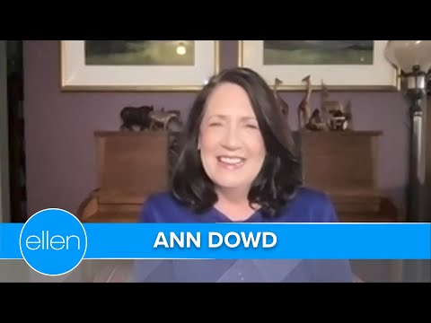 A Scared Fan Ran Away from 'The Handmaid's Tale's' Ann Dowd